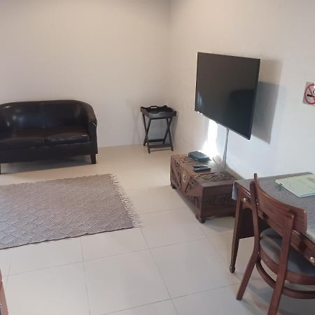 Summerstrand Self Catering For Two Port Elizabeth Eksteriør billede